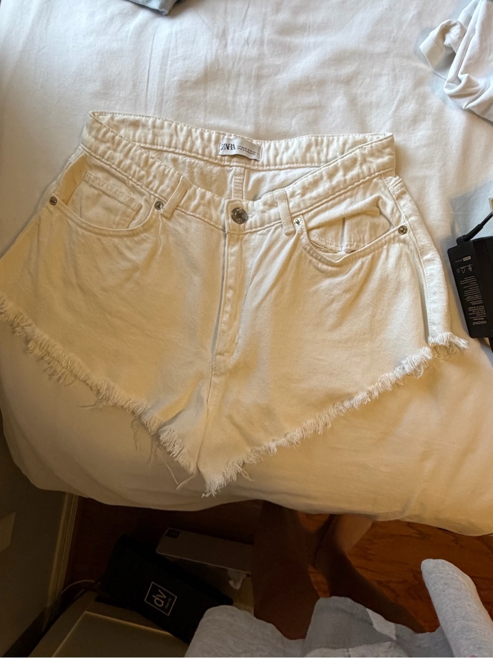 Zara Off-White Frayed Hem Flare Denim Shorts